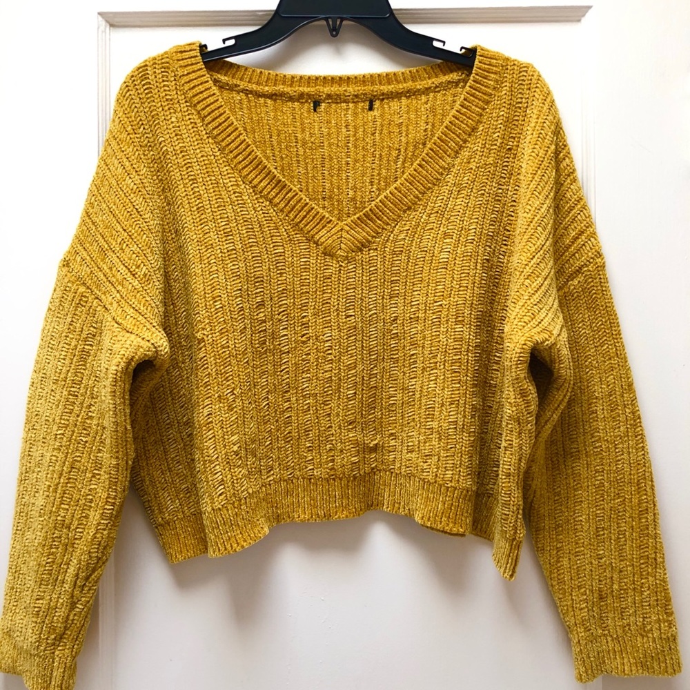 Cropped Soft Knit Sweater